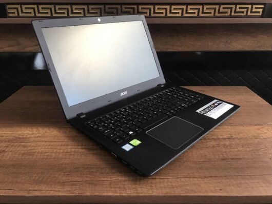 Acer Aspire E5-575G İKİNCİ EL i5 7200U 8GB 240GB SSD 940MX W10 15.6 - Görsel 9