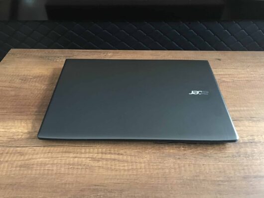 Acer Aspire E5-575G İKİNCİ EL i5 7200U 8GB 240GB SSD 940MX W10 15.6 - Görsel 5