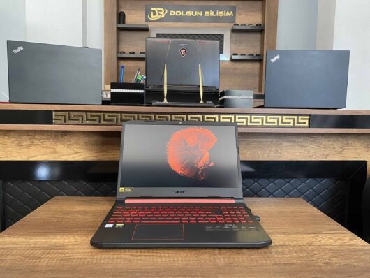 Acer Nitro 5