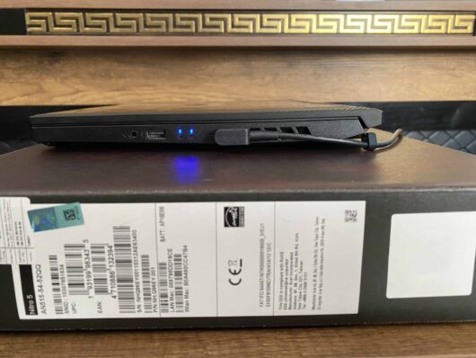 Acer Nitro 5 İKİNCİ EL i5 9300H 8GB 512GB SSD RTX2060 6GB 15.6" FHD W10 - Görsel 7