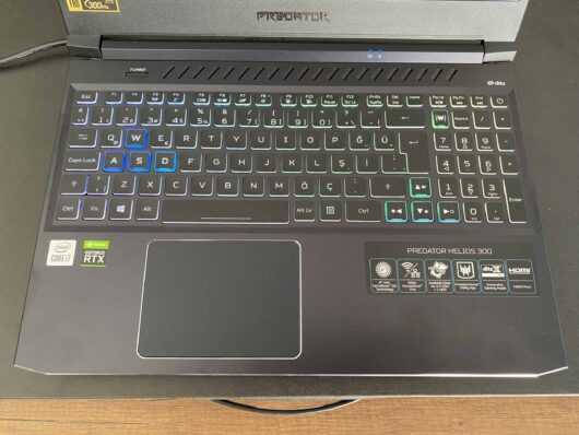 Acer Predetor Helios 300 PH315-53 SIFIR i7 10750H 16GB 1TB SSD RTX3080 W10 15.6" FHD NH.QAVEY.002 - Görsel 2