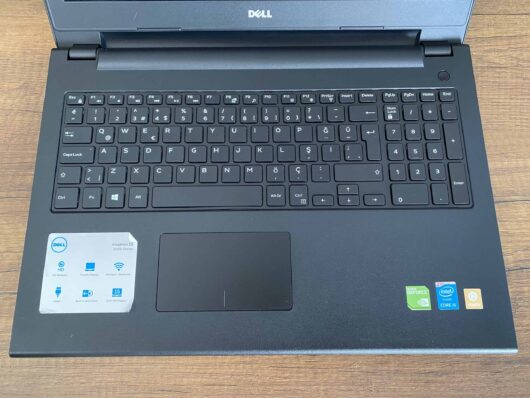 Dell Inspiron 3543 İKİNCİ EL i5-5200U 4GB RAM 500GB HDD 920M 2GB 15.6" - Görsel 3