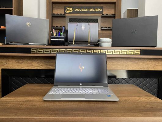 HP 15-DW3017NT 2N2R4EA