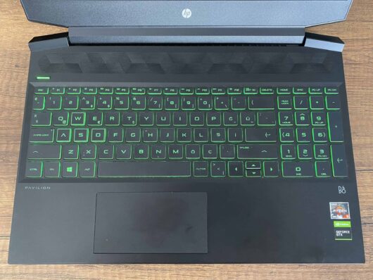 HP Pavilion 15-EC1004NT 1U6A9EA İKİNCİ EL AMD Ryzen 5 4600H 8GB 512GB SSD GTX 1650Ti 15.6" FHD - Görsel 3