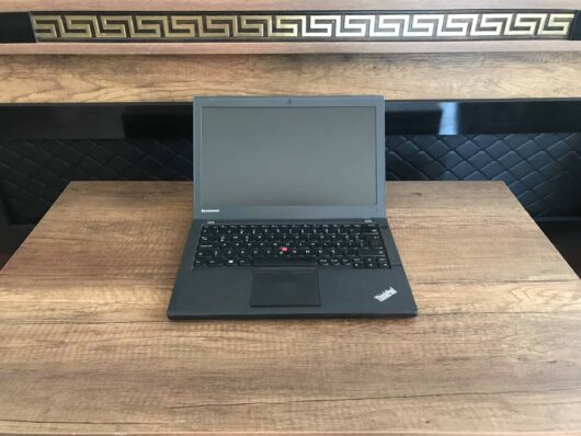 Lenovo Thinkpad X240 İKİNCİ EL i7-4600U 8GB 480GB SSD 12.5" - Görsel 2