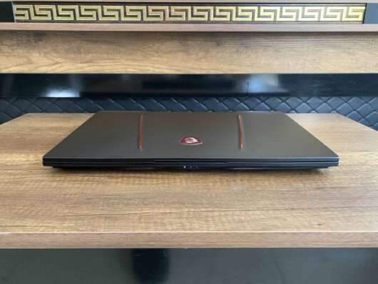 MSI GE75 Raider 9SE-411TR İKİNCİ EL i7 9750H 16GB 1TB+256GB SSD RTX2060 W10 17.3" FHD - Görsel 4