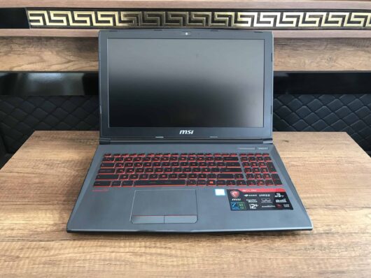 MSI GV62 7RC-083XTR İKİNCİ EL i5 7300HQ 8GB 1TB HDD MX150 15.6" FHD - Görsel 2