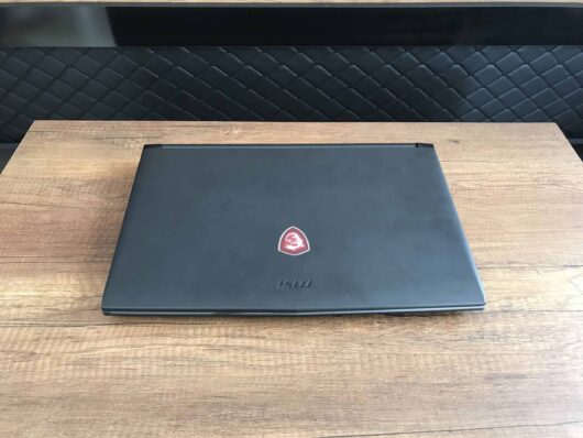 MSI GV62 7RC-083XTR İKİNCİ EL i5 7300HQ 8GB 1TB HDD MX150 15.6" FHD - Görsel 5