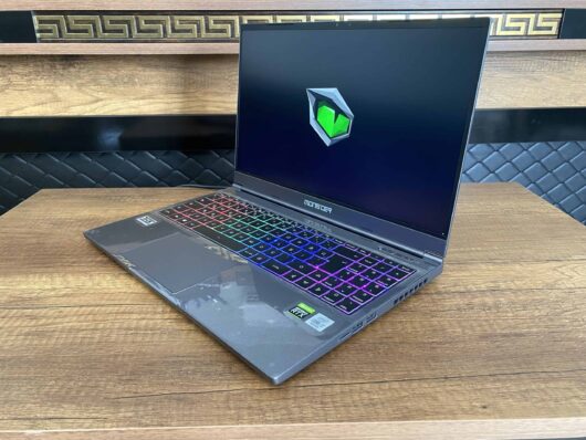 Monster Tulpar T5 V21.5 İKİNCİ EL i7 10875H 32GB 512GB SSD RTX3070 15.6" QHD - Görsel 10