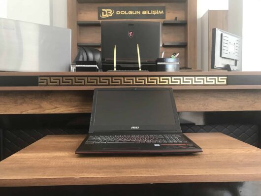 msi gp63 leopard 8re