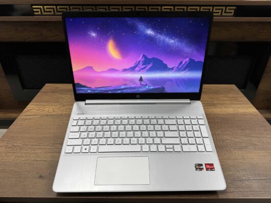 HP 15S-EQ2002NT AMD Ryzen 5 5500U 8GB 512GB SSD 15.6" FHD 4H0J4EA (İKİNCİ EL) - Görsel 2
