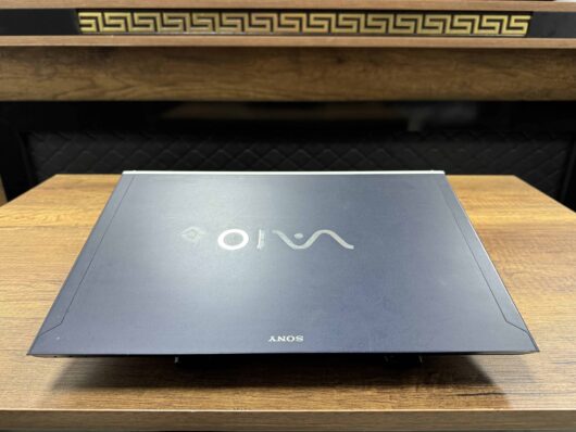 Sony Vaio VPCZ21S9E Intel Core i7 2620M 4GB 256GB SSD 13" HD (İKİNCİ EL) - Görsel 4