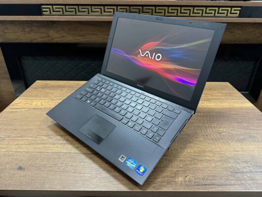 Sony Vaio VPCZ21S9E Intel Core i7 2620M 4GB 256GB SSD 13" HD (İKİNCİ EL) - Görsel 9