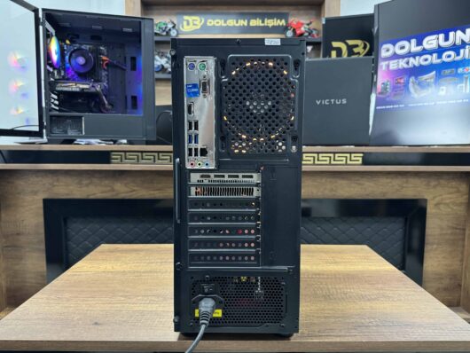 Intel Core i5 12400F 16GB RAM 500GB SSD RX580 8GB KASA (İKİNCİ EL) - Görsel 4