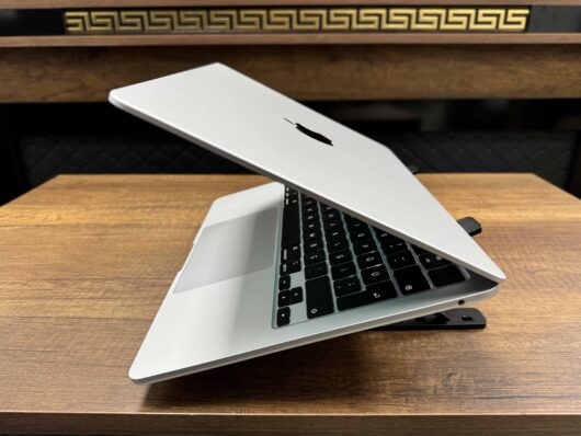 Apple MacBook Air M3 16GB 512GB SSD macOS 13.6" Gümüş MXCT3TU/A (İKİNCİ EL) - Görsel 7
