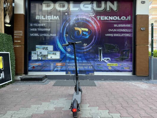 Xiaomi Mi Essential Elektrikli Scooter (İKİNCİ EL) - Görsel 3