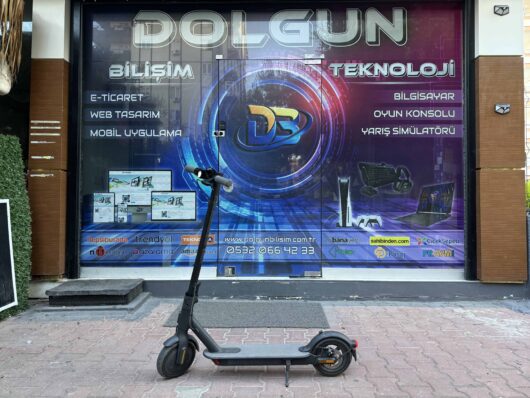 Xiaomi Mi Essential Elektrikli Scooter (İKİNCİ EL) - Görsel 4