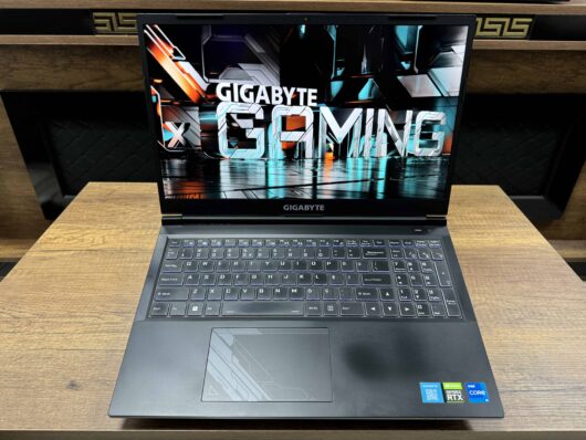 Gigabyte G5 GE-51EE263SD Intel Core i5 12500H 16GB 512GB SSD RTX3050 15.6" FHD 144Hz (İKİNCİ EL) - Görsel 2