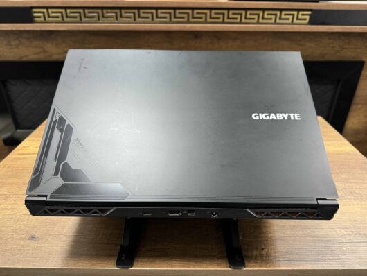 Gigabyte G5 GE-51EE263SD Intel Core i5 12500H 16GB 512GB SSD RTX3050 15.6" FHD 144Hz (İKİNCİ EL) - Görsel 5