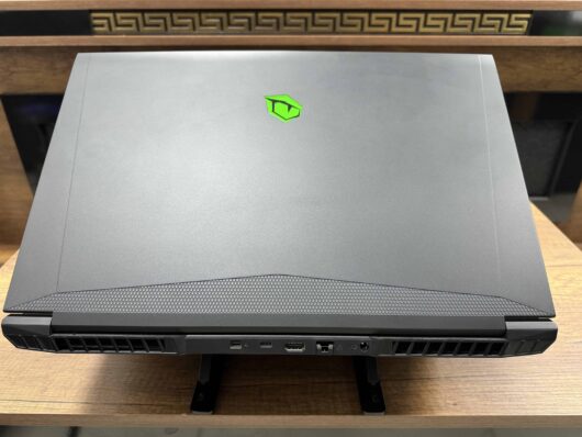 Monster Tulpar T7 V20.6.2 Intel Core i7 13700H 32GB RAM 1TB SSD RTX4060 17.3" FHD 144Hz (İKİNCİ EL) - Görsel 3
