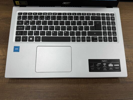 Acer Aspire A315-35-C7CB Intel Celeron N4500 4GB 128GB SSD 15.6" FHD NX.A6LEY.006 (İKİNCİ EL) - Görsel 2