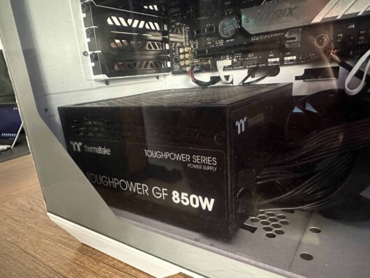 AMD Ryzen 7 7700X ROG B650-A 16GB 1TB RTX3070Ti 8GB Cooler Master Sıvı Soğutma 850W HAF500 ARGB Beyaz Kasa (İKİNCİ EL) - Görsel 4