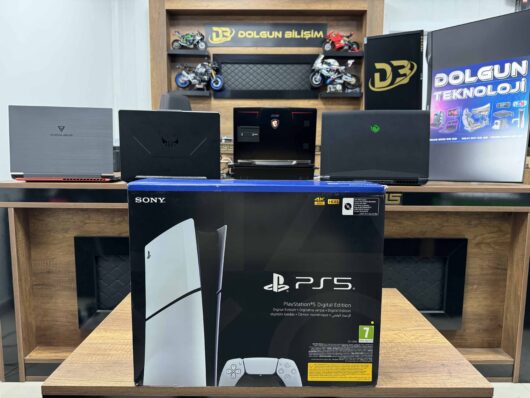 Sony Playstation 5 Slim 1TB SSD Digital Edition (İthalatçı Garantili)