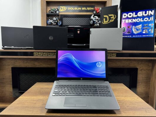 HP 250 G7 Intel Core i5 1035G1 8GB 256GB SSD 15.6" HD 213W9ES (İKİNCİ EL)