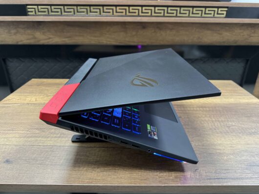 Asus ROG Strix G15 G513IE-HN046T AMD Ryzen 7 4800H 16GB 512GB SSD RTX3050Ti W10 15.6" FHD 144Hz (İKİNCİ EL) - Görsel 6