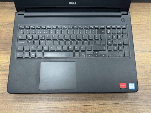 Dell Vostro 3578 Intel Core i5 8250U 4GB 240GB SSD R5 M420 2GB 15.6" FHD (İKİNCİ EL) - Görsel 2