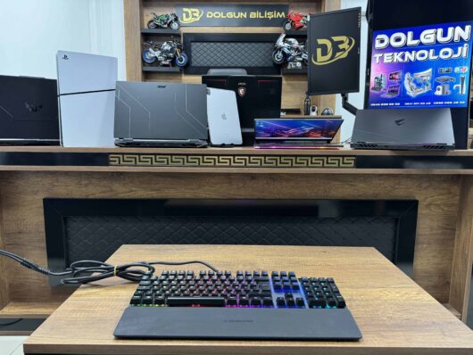 SteelSeries Apex 7 Red Switch Kablolu Mekanik Oyuncu Klavyesi (İKİNCİ EL)