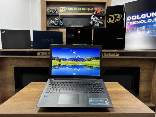 Asus X553MA Intel Celeron N2940 2GB 240GB SSD 15.6" HD (İKİNCİ EL)