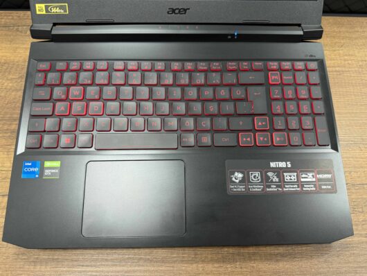 Acer Nitro 5 AN515-57-535A Intel Core i5 11400H 16GB 256GB SSD GTX1650 15.6" FHD 144Hz NH.QEKEY.005 (İKİNCİ EL) - Görsel 2