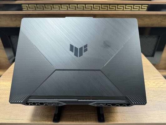 Asus Tuf Gaming F15 FX506HC-HN431W Intel Core i5 11400H 8GB 512GB SSD RTX3050 15.6" W11 FHD 144Hz (İKİNCİ EL) - Görsel 3
