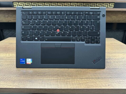 Lenovo ThinkPad X13 Yoga Gen 2 Intel Core i5 1135G7 16GB 512GB SSD Iris Xe 13.3" W10 Pro WUXGA 20W80014GE DOKUNMATİK (İKİNCİ EL) - Görsel 2