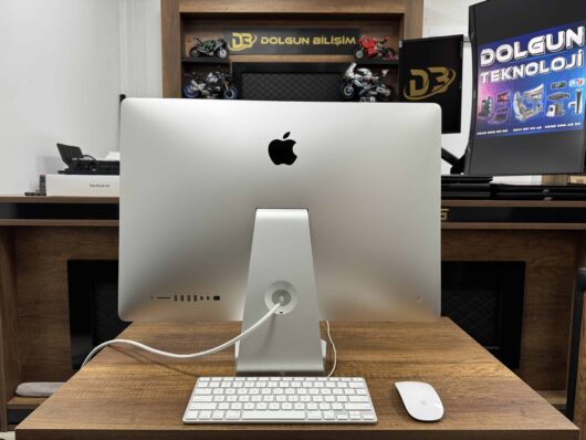 Apple iMac ME088TU/A Intel Core i5 4570 8GB RAM 1TB HDD 1GB NVIDIA GT755M 27" All In One Pc (İKİNCİ EL) - Görsel 2