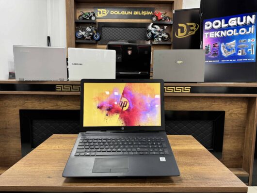 HP 15-DA2033NT Intel Core i5 10210U 4GB 256GB SSD 15.6" HD W10 9HN16EA (İKİNCİ EL)