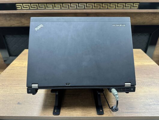 Lenovo ThinkPad X220 Intel Core i5 2520M 8GB RAM 120GB SSD 12.5" HD (İKİNCİ EL) - Görsel 3