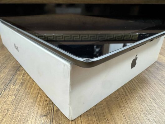 Apple iPad 9. Nesil 64GB 10.2" WiFi Tablet Uzay Grisi MK2K3TU/A (İKİNCİ EL) - Görsel 2