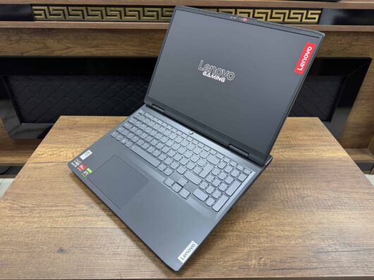 Lenovo IdeaPad Gaming 3 16ARH7 AMD Ryzen 5 6600H 8GB RAM 512GB SSD RTX3050 16" FHD+ W11 165Hz 82SC0032TX (İKİNCİ EL) - Görsel 4