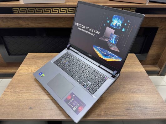 MSI Vector 17 HX A14VIG-879XTR Intel Core i9 14900HX 32GB RAM 2TB SSD RTX4090 17" QHD+ 240Hz (İKİNCİ EL) - Görsel 4