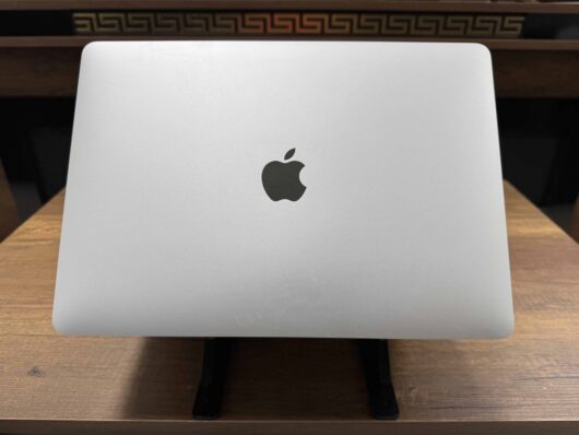 Apple MacBook Air M1 8GB 256GB SSD macOS 13.3" QHD+ Gümüş MGN93TU/A (İKİNCİ EL) - Görsel 3