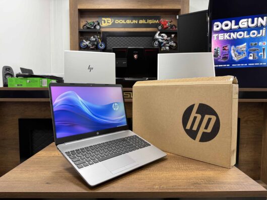 HP 255 G9 AMD Ryzen 5 5625U 8GB RAM 512GB SSD 15.6" FHD 9M3G7AT (İKİNCİ EL)