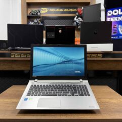 Toshiba C55 Intel Core i7 5500U 16GB RAM 256GB SSD 930M 15.6" HD (İKİNCİ EL)
