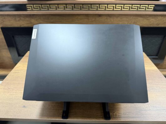 Lenovo IdeaPad Gaming 3 15ACH6 AMD Ryzen 5 5600H 16GB RAM 512GB SSD RTX3050Ti W11 15.6" FHD 165Hz 82K200K1TX (İKİNCİ EL) - Görsel 3