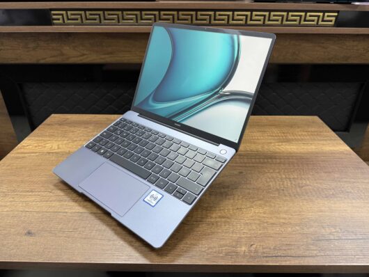 Huawei MateBook 13 AMD Ryzen 7 3700U 16GB 512GB SSD W10 13" QHD HN-W29R (İKİNCİ EL) - Görsel 4