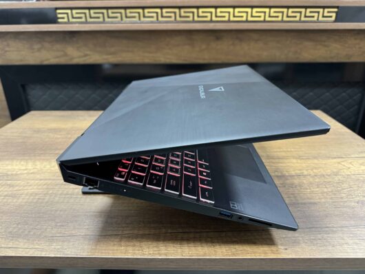 Casper Excalibur G770.1140-8VJ0T-B Intel Core i5 11400H 8GB 512GB SSD RTX3050 W11 15.6" FHD 144Hz (İKİNCİ EL) - Görsel 6