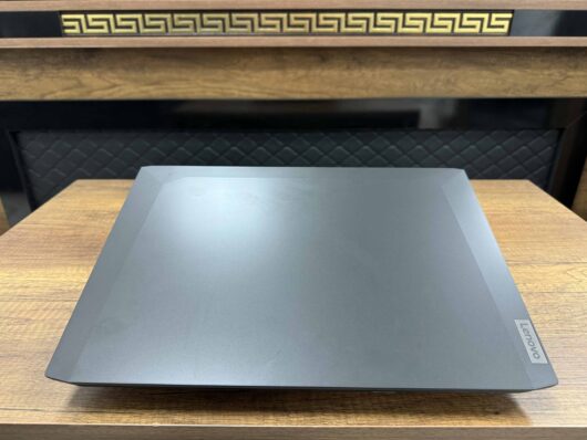Lenovo Ideapad Gaming 3 15ACH6 AMD Ryzen 7 5800H 16GB 1TB SSD RTX3050 W11 15.6" FHD 120Hz 82K2019TAX (İKİNCİ EL) - Görsel 4