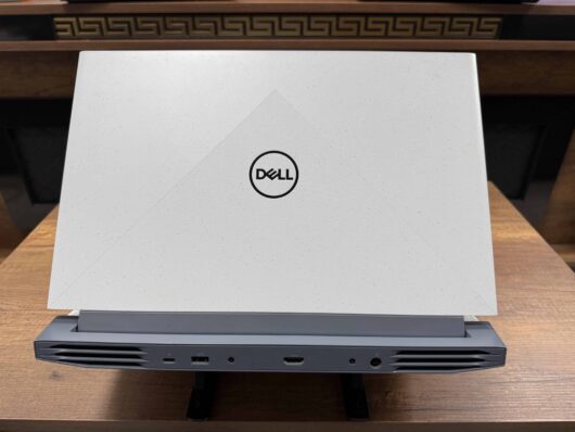 Dell G15 AMD Ryzen 5 5600H 16GB RAM 512GB SSD W10 RTX3050 15.6" FHD 120Hz (İKİNCİ EL) - Görsel 3