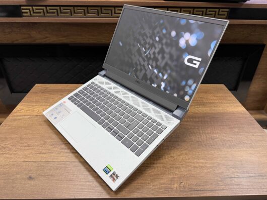 Dell G15 AMD Ryzen 5 5600H 16GB RAM 512GB SSD W10 RTX3050 15.6" FHD 120Hz (İKİNCİ EL) - Görsel 4